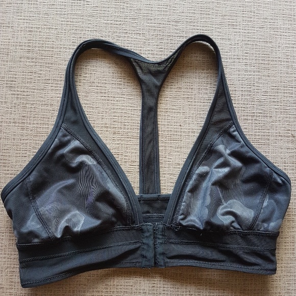 Lulu lemon camo bra - Picture 1 of 1